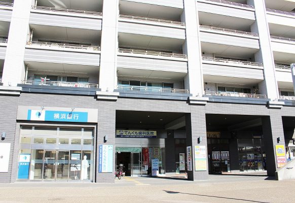 北山田駅直結EKKINIWA２FがQゼミです。