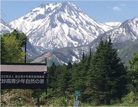 山の学校